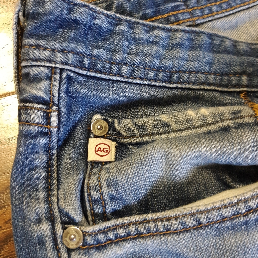 AG The Graduate Tailored Leg blue jeans - Picture 7 of 11